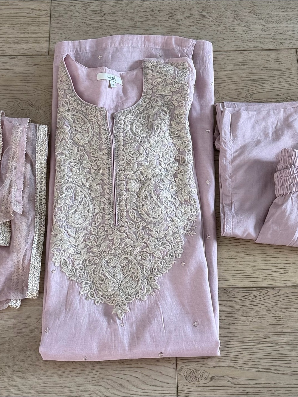 Lilac 3 piece Embroidered Kurta Set for Women